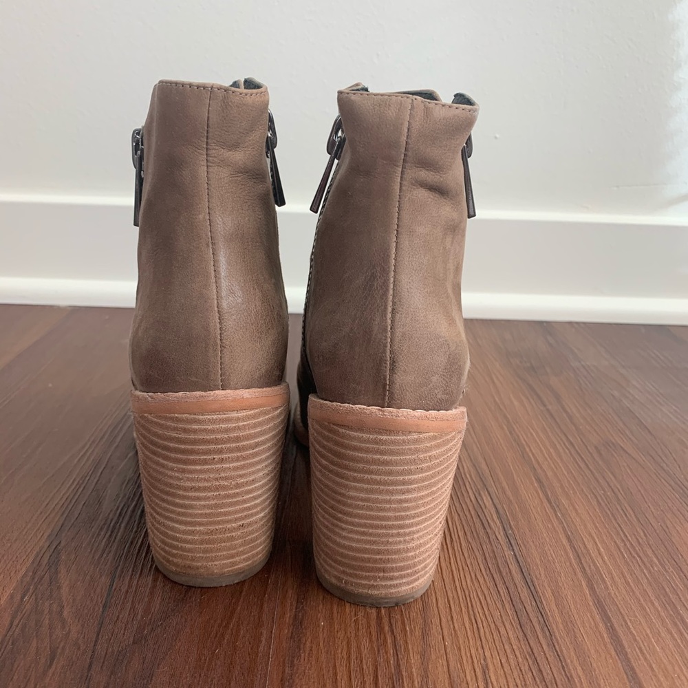 Comfortable Booties Open Toe - image 4